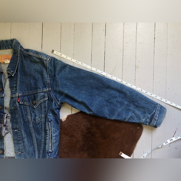 Vintage Levi’s Denim Trucker Jacket - Picture 3 of 8